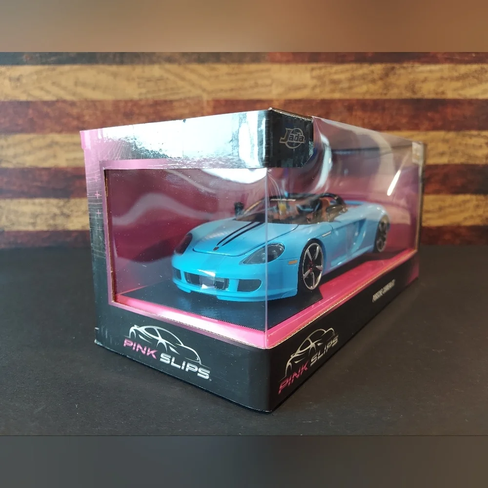 PORSCHE CARRERA GT